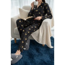 Gülseli Boyraz Kadın Yıldız Baskılı Süet Pijama Takımı P-00020342