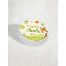 Dijidepo Kişiye Özel Isimli Zürafa Temalı Bebek Hediyeliği Magnet 6 cm