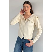 Gülseli Kadın Bebe Yaka Fermuarlı Triko Bluz P-00020343