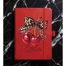 Senada Kişiye Özel Isim Yazılı Tarihsiz 192 Sayfa Mini Termo Defter Baskılı Desenli 9X14 cm Kırmızı - Tasarım2