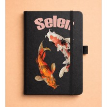 Senada Kişiye Özel Isim Yazılı Tarihsiz 224 Sayfa Not Defteri Baskılı Desenli 13X21 cm Siyah - Kö-Tsrm8