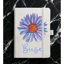 Senada Kişiye Özel Isim Yazılı Tarihsiz 224 Sayfa Not Defteri Baskılı Desenli 13X21 cm Beyaz Size Özel-24