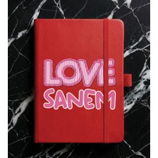 Senada Kişiye Özel Isim Yazılı Tarihsiz 224 Sayfa Not Defteri Baskılı Desenli 13X21 cm Kırmızı 28STOK-NO