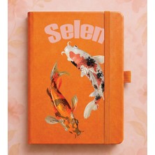 Senada Kişiye Özel Isim Yazılı Tarihsiz 192 Sayfa Mini Termo Defter Baskılı Desenli 9X14 cm Turuncu - Kö-Tsrm8