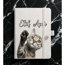 Senada Kişiye Özel Isim Yazılı Tarihsiz 224 Sayfa Not Defteri Baskılı Desenli 13X21 cm Beyaz - Görsel-Tasarım9