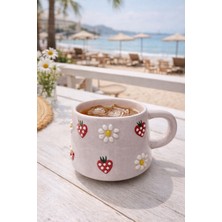 Nivra Grup L Yapımı Seramik Kupa Bardak – Papatya ve Çilek Desenli Kahve & Çay Kupası 190 ml