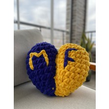 Kişiye Özel Taraftarlı Kalp Detaylı Yastık