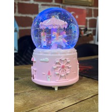 Normadia Mega Boy Kar Küresi Atlı Karınca, Işıklı ve Müzikli, Otomatik Püskürtmeli