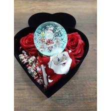 Normadia Işıklı Müzikli Kalp Kutusu, Kar Küresi, Noel Çorabı ve Baba Çikolatası