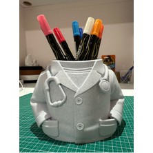 Hasfar Tech Doktor Ceketli Masaüstü Kalemlik | Klinik & Ofis Için Dekoratif Kalemlik