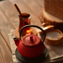 PremiumPort Kırmızı Döküm Demlik 300 Ml, Şık ve Dayanıklı Çaydanlık Tasarımı