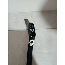 Normadia Sevimli Hayvan Figürlü Renkli Dijital Saat, Çocuklar ve Yetişkinler Için