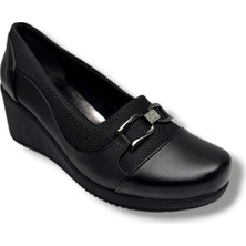 Otip Oi 290-26 Streçli Deri Taşlı Tokalı Anatomik Dolgu Topuklu Kadın Ayakkabı