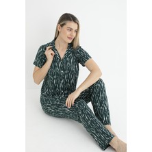 Estiva Kadın Yazlık Desenli Önden Düğmeli Kısa Kollu Soft Pijama Takımı - Yeşil