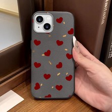 Ucuc iPhone 13/14 Uyumlu Gri Deri Dokulu Silikon Kamerayı Korur Şok Emici Kılıf Kalp Deseni