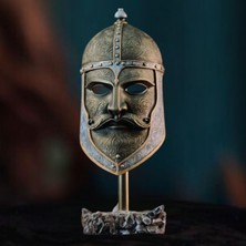 Keematee Tasarım Dekoratif Gümüş Sakal Maskeli Kask Miğfer Obje Biblo