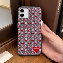 Ucuc iPhone 11 Uyumlu Gri Deri Dokulu Silikon Kamerayı Korur Şok Emici Kiraz Desenli Kılıf