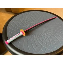 Titrek Toys 32 cm Demon Slayer Mitsuri Kanroji Midi Katana Seti Büyük Boy - Hediye Standlı