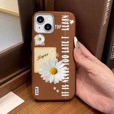 Ucuc iPhone 15 Uyumlu Kahverengi Deri Dokulu Silikon Kamerayı Korur Şok Emici Papatya Deseni Kılıf