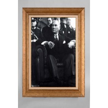 Giyense Özel Seri Altın Paspartulu Çerçeveli Atatürk Tablo R356