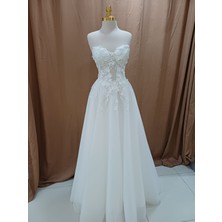 Zöhra Avcı Gelinlik Ve Moda Helen Gelinlik Modeli 3D Çicek Desenli