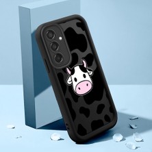 HONTINGA Samsung Galaxy M15 ile Uyumlu Kılıfı Düşüme Önleyici Basitlik Anti Düşme Kamera Korumali Inek Deseni Siyah Desen Yumuşak Silikon Telefon Kılıfı Kadın ve Erkek Için Uygundur K2-0236