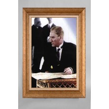 Giyense Özel Seri Altın Paspartulu Çerçeveli Atatürk Tablo T139