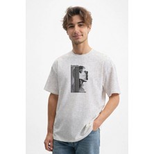 Caddekombin Erkek Dijital Bozulma ve Silüet Desenli 100 Yüz Pamuk Gri T-Shirt