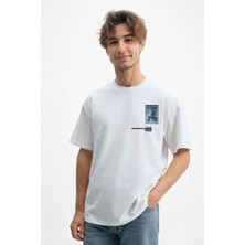 Caddekombin Erkek Özel Tasarım 100 Yüz Pamuk Bisiklet Yaka Beyaz T-Shirt