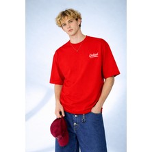 Caddekombin Erkek Critical Yazılı Minimalist Tasarım Bisiklet Yaka Kırmızı T-Shirt