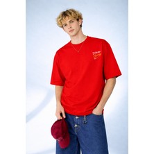 Caddekombin Erkek Cherry Tipografi Baskılı Bisiklet Yaka Kırmızı T-Shirt