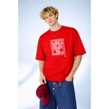 Caddekombin Erkek Let Your Dreams Set Sail Baskılı Yelkenli Desenli Kırmızı T-Shirt