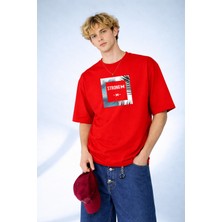 Caddekombin Erkek Strong Baskılı Deniz Dalgası ve Palmiye Desenli Kırmızı T-Shirt