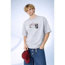 Caddekombin Erkek Secret Yazılı Minimalist Palmiye Baskılı Bisiklet Yaka Gri T-Shirt