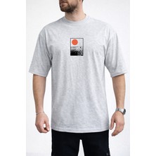 Caddekombin Erkek Yükselen Güneş ve Deniz Dalgalı Gri T-Shirt