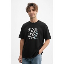 Caddekombin Erkek Çizgisel Grafik Tasarımlı Bisiklet Yaka Siyah T-Shirt