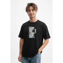 Caddekombin Erkek Dijital Bozulma ve Silüet Desenli 100 Yüz Pamuk Siyah T-Shirt