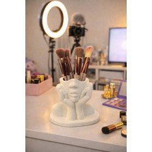 Dekor Atölye Kadın Yüzü Şeklinde Makyaj Fırçalığı – Modern ve Dekoratif Organizer