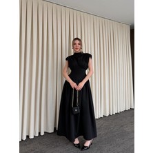 Laluvia Siyah Vatkalı Elbise - 25193