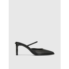 Calvin Klein Kadın Marka Logolu Düz Taban Kaydırmaz Günlük Kullanım Siyah Klasik Topuklu Ayakkabı HW0HW01991-BEH