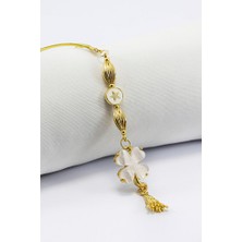 Biuti Metal Yıldız Boncuklu Krem Yonca Araba Dikiz Ayna Süsü, Yeni Araba Hediyesi