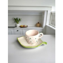 Artistic Quality Dekoratif Yeşil Papatya Işlemeli, Kabartma Yaprak Detaylı Çay-Kahve Fincanı 1 Adet