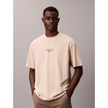 Calvin Klein Erkek Ss Relaxed Fit Grafik Detaylı T-Shirt
