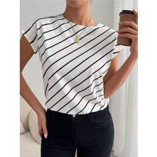 Stelol Kadın Kısa Yarasa Kollu Bisiklet Yaka Çizgi Desenli Atlas Bluz