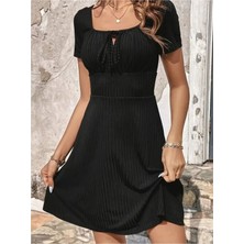 Stelol Kadın Kısa Kollu Kare Yakalı Bağcıklı Kaşkorse Elbise