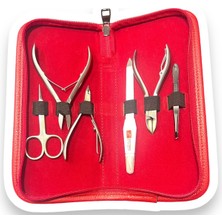 Normadia 6 Parça Profesyonel Manikür ve Pedikür Seti, Bileyle Mat Tasarım