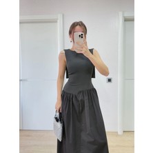 Stelol Arkası Kanatlı Uzun Elbise- Siyah