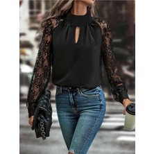 Stelol Kadın Uzun Kollu Göğüs Pencere Detay Yaka Boğazlı Kolları Tüllü Sandy Bluz