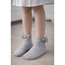 Gigi Giyim Kendinden Desenli Kurdeleli Kız Çocuk Soket Çorap