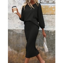 Stelol Kadın Uzun Kollu Yakası Açık Yarasa Kollu Şardonlu Kaşkorse Bluz ve Etek Takım